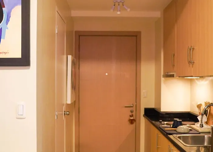 Smdc Light Balcony Smart Tv Alexa Cozy Retreat * Manila