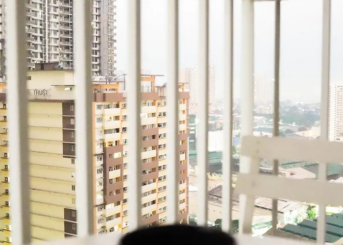 Aparthotel Smdc Light Balcony Smart Tv Alexa Cozy Retreat